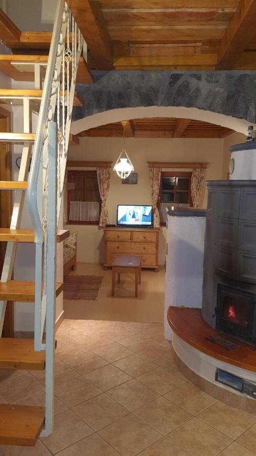 Sárkányles Vendégház Kisapati Exterior foto